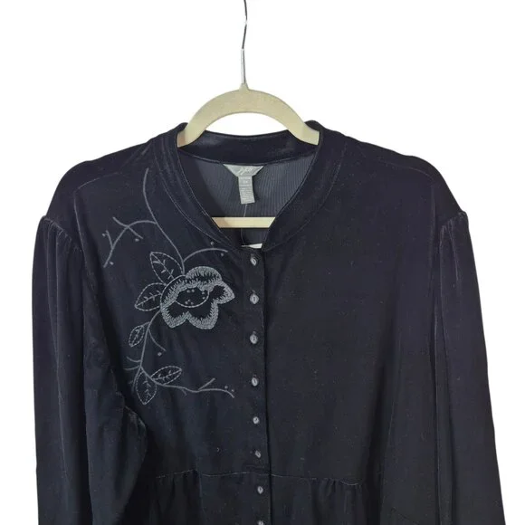 *SOLD* J Jill Top Womans 3X Black Velour Button Down Shirt Soft Embroidered - Picture 3 of 9